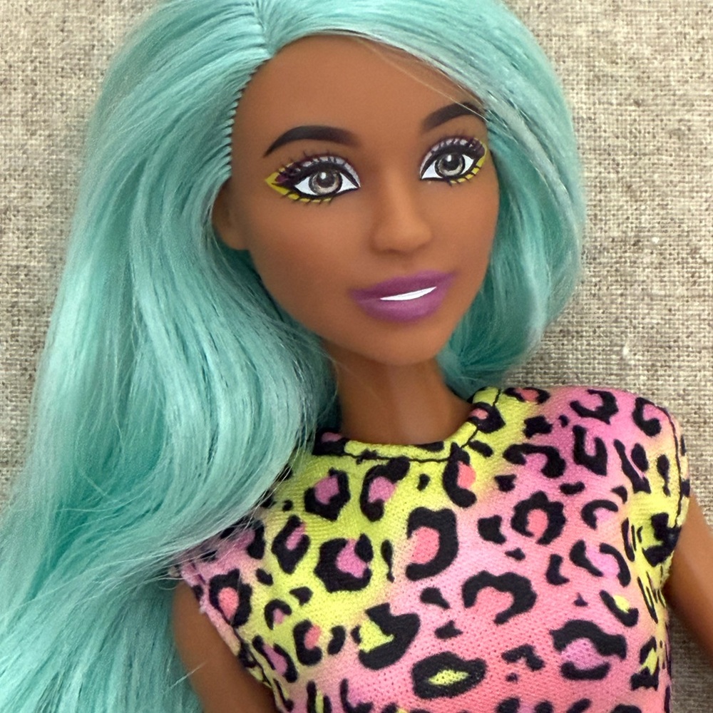 🩵🩷Barbie Makeup Artist Doll